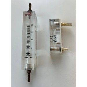 2 Acrylic Flowmeter Valves Dwyer Instruments VFB-67-EC VFB Series S30B